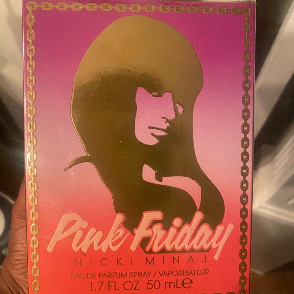 Nicki Minaj Pink Friday Eau de Parfum - Pink and Gold